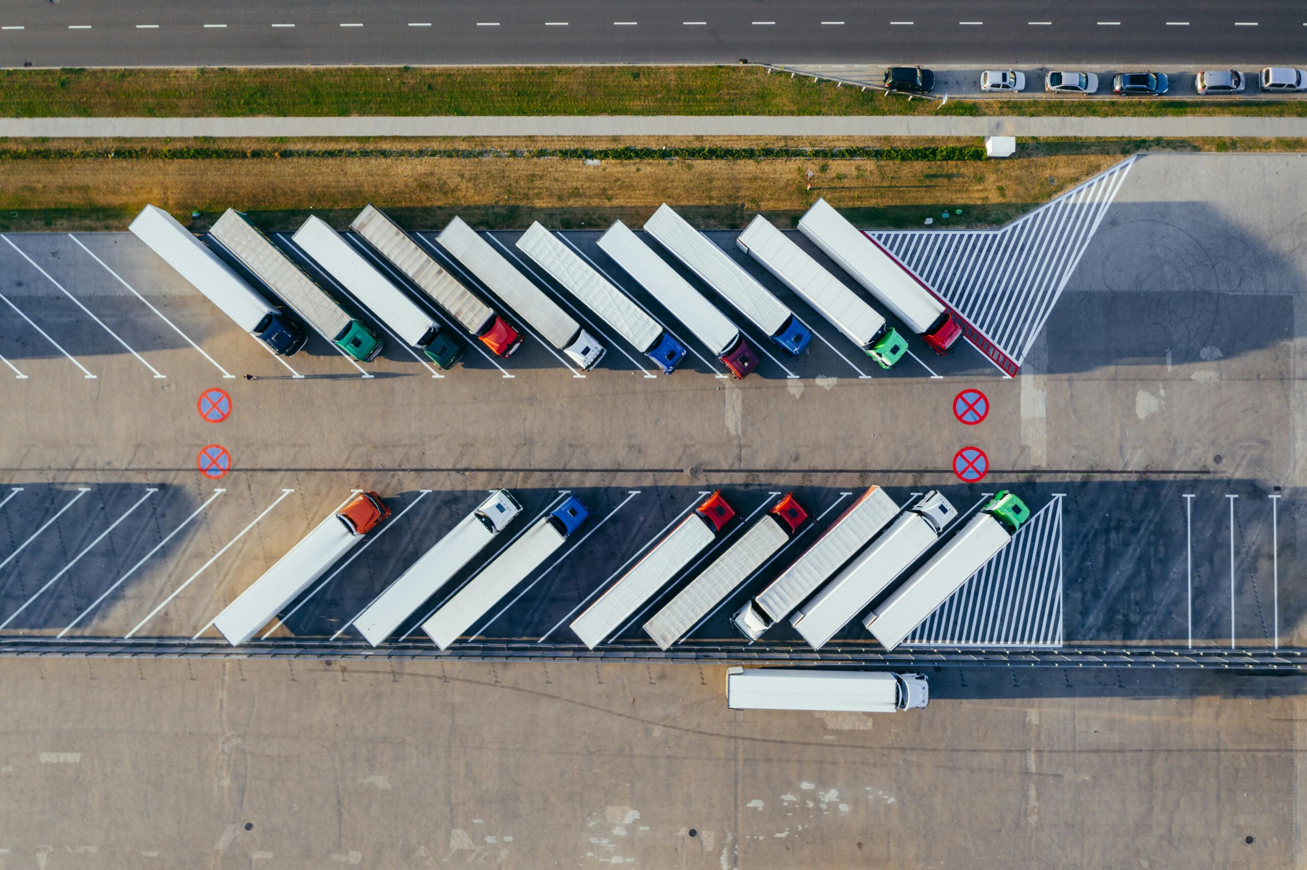 Enhancing Shipping and Logistics: Truck Container Transfers from China to Turkmenistan